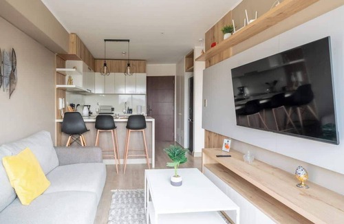 Barranco Apartment | Luxe Smart 1BR Apt Rooftop Pool, Gym & AC