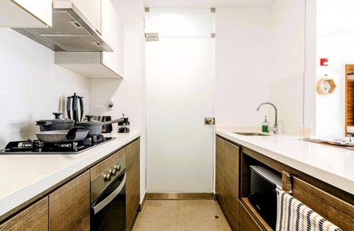 Miraflores Apartment | Luxury 2BR/2BA | Pool + Gym | Parking | Miraflores