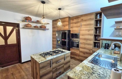 Chancay House | Luxury 2BR/2BA w/Jacuzzi - Walk to Beach & Castle