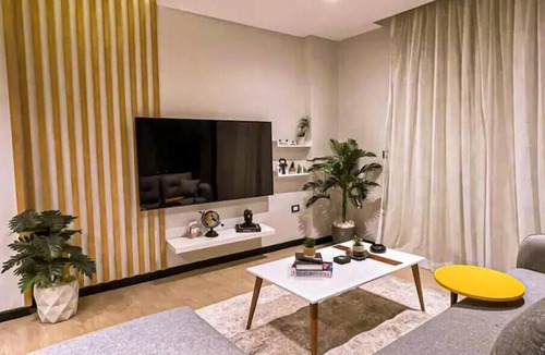 Oula Apartment | luxury condo with pool table