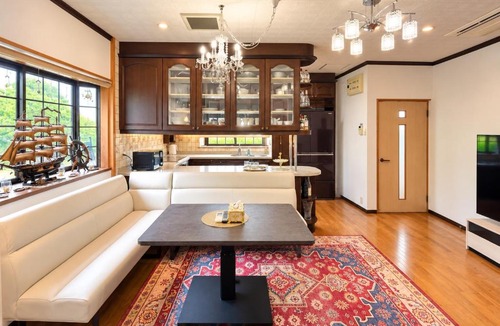 Kishiwada Villa | Luxury Countryside Stay