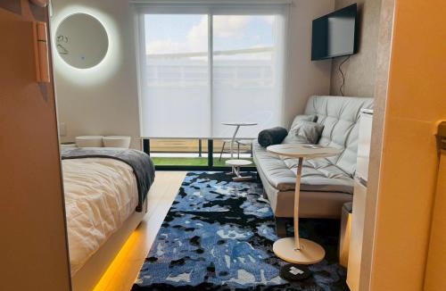 Hakata-ku Apartment | LuxurySweet博多駅南42 博多駅車で5分 新築 条件付きペット宿泊可