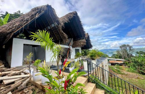 Sauce Cabin | MAJAZ- Habitación Premium Pipito