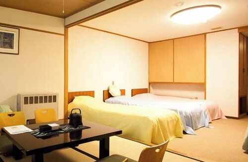 Yamanouchi House | Makuiwa Onsen Hotel Shiga Sun Valley