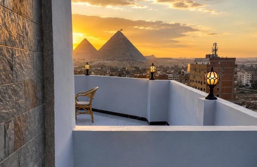Al Haram Hotel | Malak pyramids view