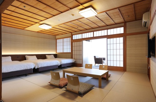 Komatsu House | Manten no Tsujinoya