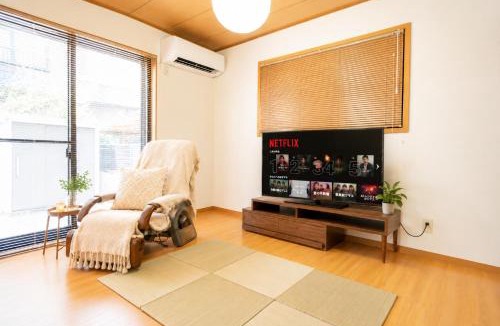 Yatomi House | Max13ppl Family-Friendly , 110sqm , SpaciousLiving&4BRM , LongStay OK , 2CarPark , 25min to NAGOYA & LEGO & Outlet