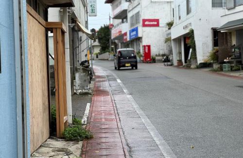 Yoron Hostel | MEEDAFU'S YUI HOSTEL and COFFEE