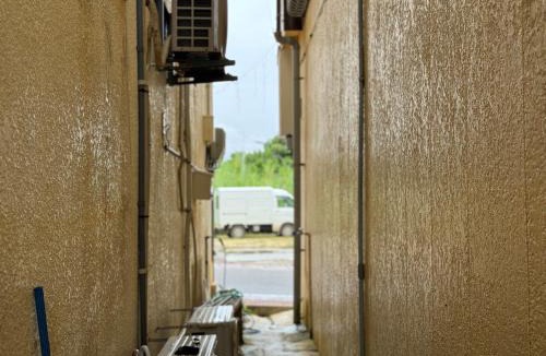 Yoron Hostel | MEEDAFU'S YUI HOSTEL and COFFEE