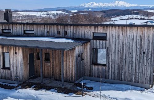 Biei House | Meiji no Okano Yado