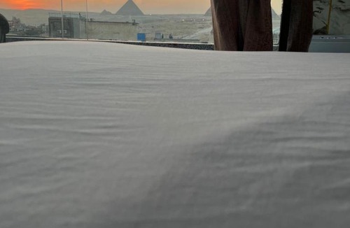 Giza Hotel | Middle east panorama jacuzzi & spa