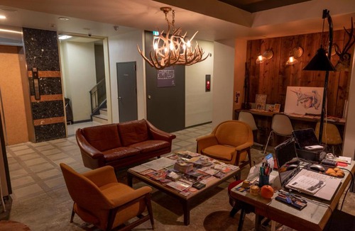 Katamachi Hostel | Midnight Rockers