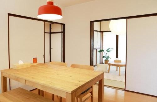 Shimonoseki Apartment | MINI HOTEL totonoi ロウリュ式サウナのある静かな平屋