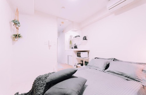 Minami Apartment | Minimalist Loft 8 Namba Compact Studio and Gym MA802