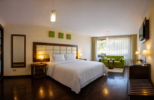 Vallecito Hotel | Mint Hotel