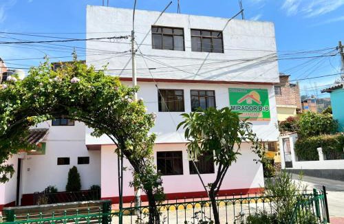 Huaraz Bed & Breakfast | Mirador Backpackers B&B