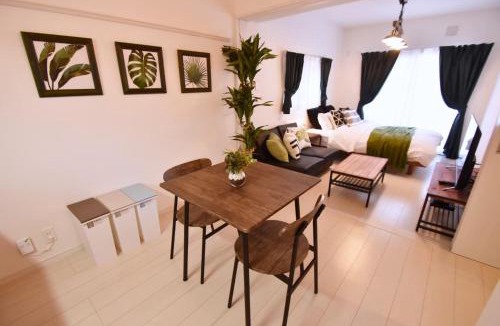 Onna Apartment | Mishuku Onna101