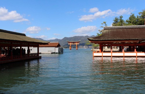 Hatsukaichi Hotel | Miyajima Seaside Hotel