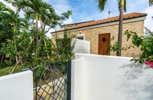 Taira Villa | Miyakojima Villa Charles
