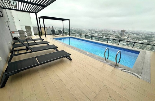 Santa Catalina Apartment | Modern 1BR on J Prado Board San Isidro