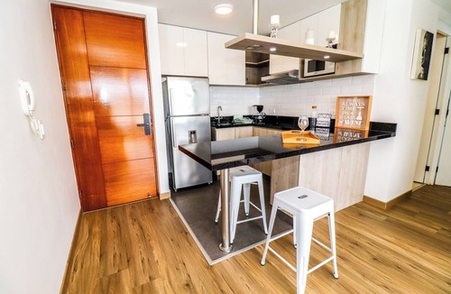 San Miguel Apartment | Modern 2BR/2BA Apartment w/balcony, Wifi 1000Mbps and garage in San Miguel Lima