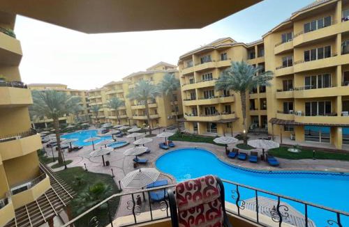 Al Mamsha El Seyahi Apartment | Modern Apartment in the Britsh Resort