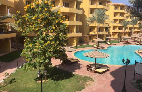 Al Mamsha El Seyahi Apartment | Modern Apartment in the Britsh Resort