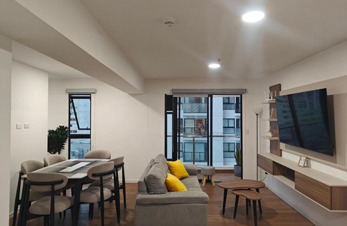 Santa Catalina Apartment | Modern apartment with balcony and panoramic views