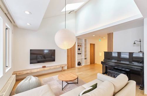 Chuo-ku House | Moiwa Moutain Villa