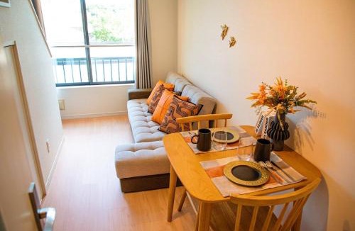 Tsurumi Apartment | Moko House