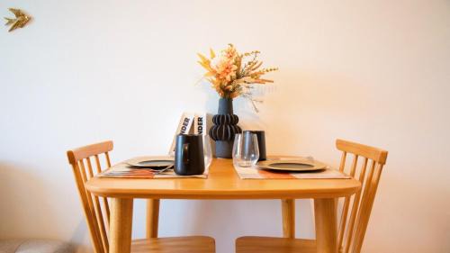 Tsurumi Apartment | Moko House