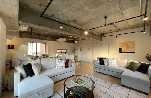 Hiroshima City Centre Apartment | Moments from Peace Park | Modern City Retreat