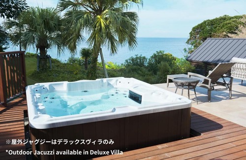 Tateyama Villa | Monterey House by SANA
