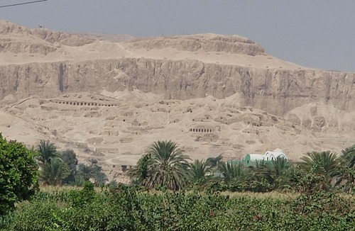 Luxor Apartment | Mountain