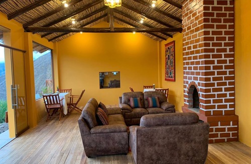 Chinchero Cabin | Mountain view lodge