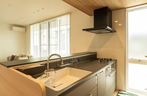 Koshi Villa | Mova Villa Koshi 大和 4 - エレベーター 無料駐車場付 一軒家貸切