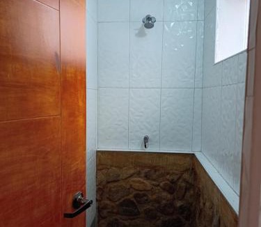 Maras House | Mrs Sapo Chalets