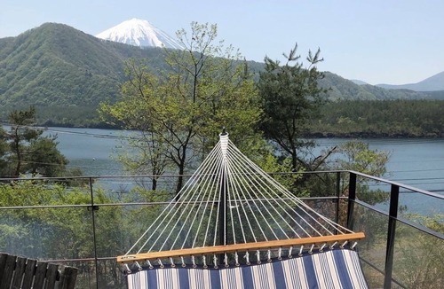 Fujikawaguchiko Cottage | Mt.Fuji view/2min walk Lake Saiko/private cottage/BBQ/5min drive Kawaguchi Lake