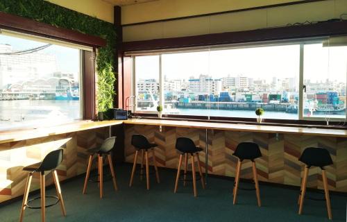 Tomari Hostel | My Place