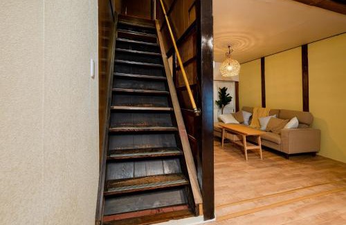 Higashinari Hotel | Nakamichi Retreat House