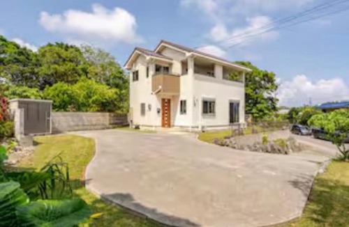 Wakugawa House | Nakijin - Ocean View - Plumeria House