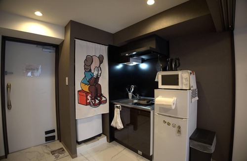 Dotonbori Apartment | Namba/Dotonbori/Shinsaibashi/8 min. walk/Free WIFI/Max 4 people