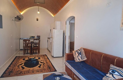 Luxor House | Nefertiti Guest House