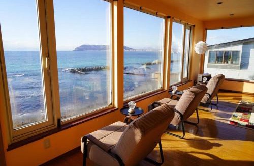 Hakodate Villa | Nesaki Native