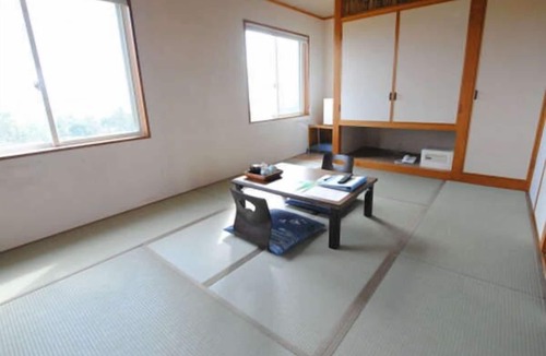 Kuroshio Hotel | Nest West Garden Tosa
