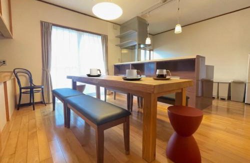 Yunoura Onsen House | New 道後温泉と松山城近くの2階建て一棟貸切日本家屋 最大11名 無料駐車場 石手寺徒歩2分