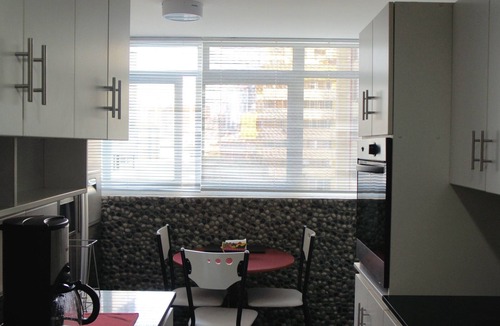 Miraflores Apartment | New windows clean, cozy, AC, apartment in the heart of Miraflores District