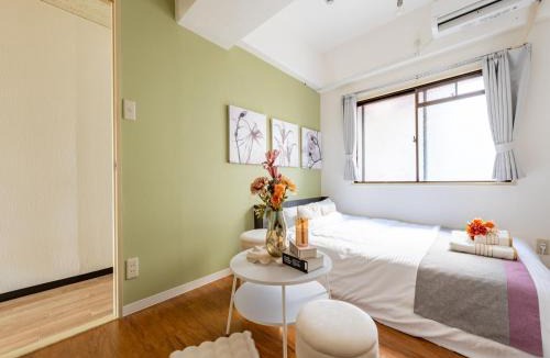 Nishi Apartment | Newly opened Hotel 3 京セラドーム徒歩10分 道頓堀 関西空港 大阪城 海遊館直行 USJ1回乗換 出張 Family friendly Free parking 15 minutes by car to USJ