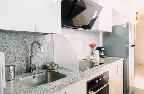 Lince Apartment | Newly Renovated 2BR Apartment in Lima