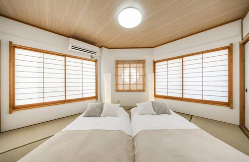 Minaminagasaki Apartment | NewOpen! 駅徒歩1分 池袋エリア 60平米最大8名宿泊可能 和風モダン